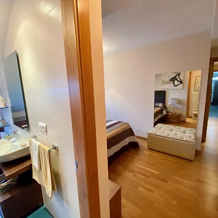 Galiciaguesthome Atico Silgar Vistas Con Terraza